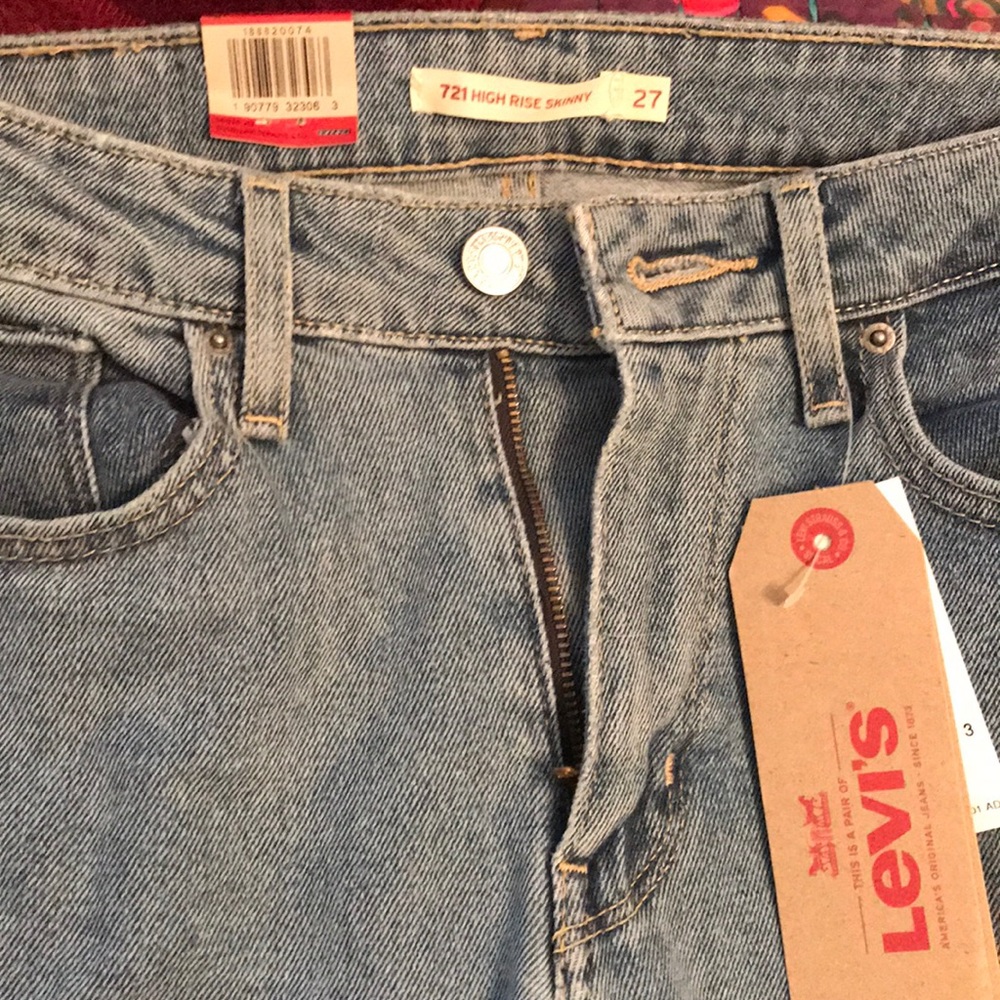 NWT Levi’s 721 high rise skinny jeans